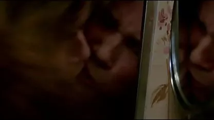 18-годишен студент в розово съблазнен приятел на брат еротични секс филми