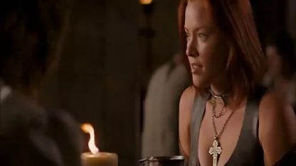 Палави лесбийки играят с besplatno gledane na seks голям страпон