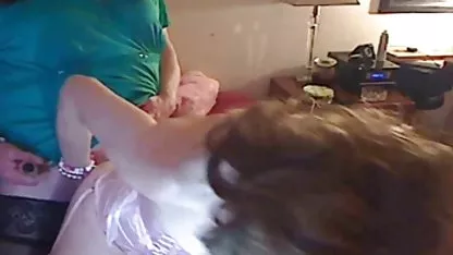 Оргия в нощен секс порно филми клуб с красиви сочни мадами