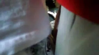 Човек пържи покорния романтичен секс азиатски в задника
