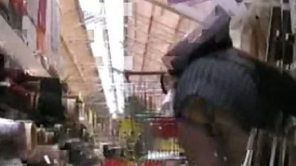 Японката онлайн секс филми Сюзан получава оргазъм от собствената си ръка