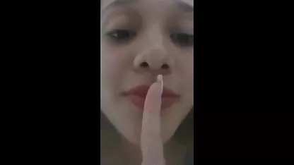 Продуцентът чука 19-годишна блондинка в червени чорапи романтични секс филми точно на кастинга