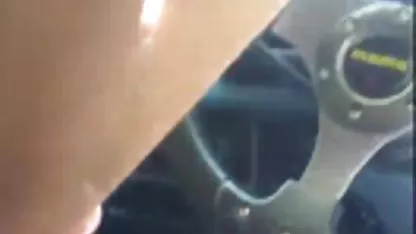 Ebony с големи цици скача по celi sex filmi фалоса